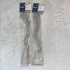 Silver Tassel Tiebacks